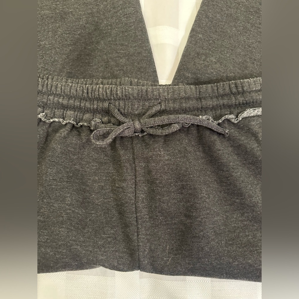 Zenana Charcoal Gray Drawstring Capri Sweatpants w/Raw Hem - Picture 2 of 10